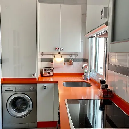 Apartamento ático Con Terraza Segunda Línea De Playa *